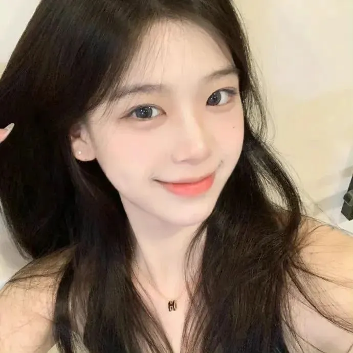 月光下的凤尾竹